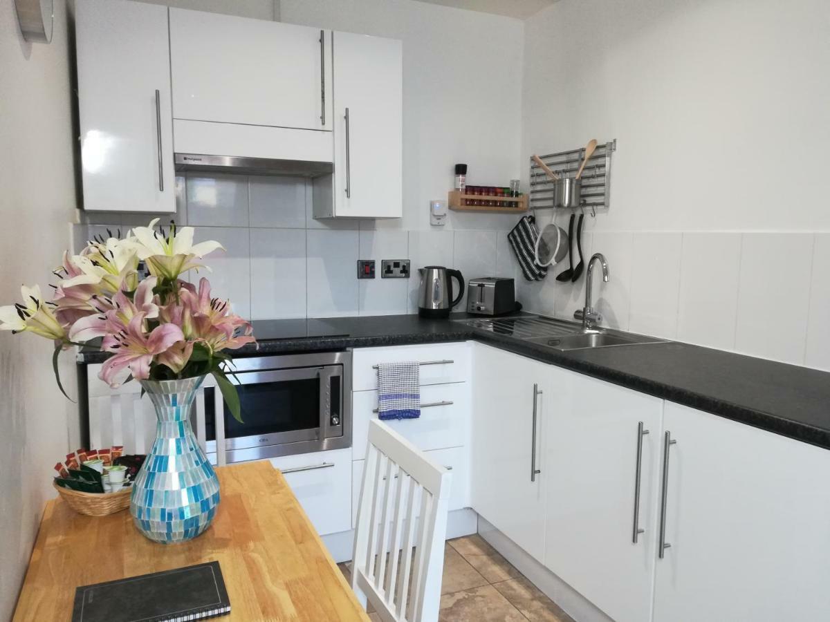 Epicsa - Family & Corporate Stay Mews Apartments With Free Parking Cambridge  Exterior photo